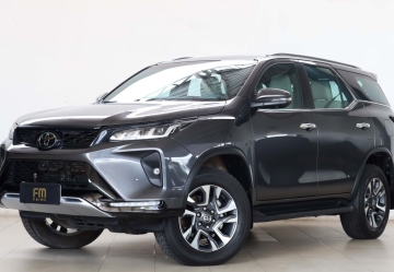 HILUX SW4